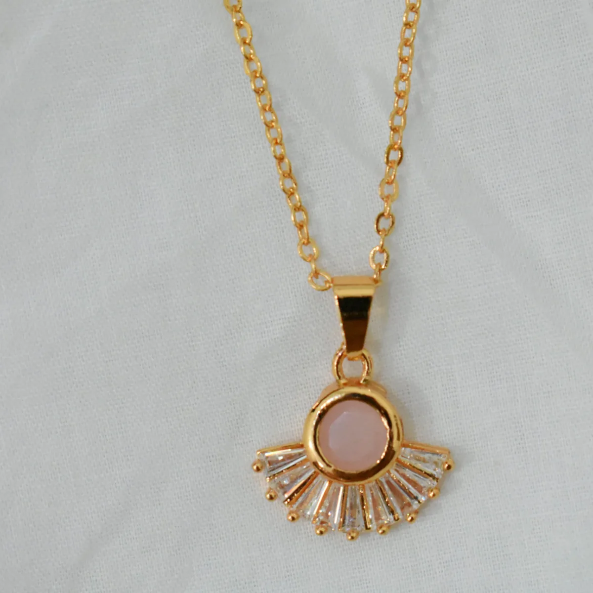 Timeless Baby Pink Fan Pendant – Elegant Jewelry for Girls/Women